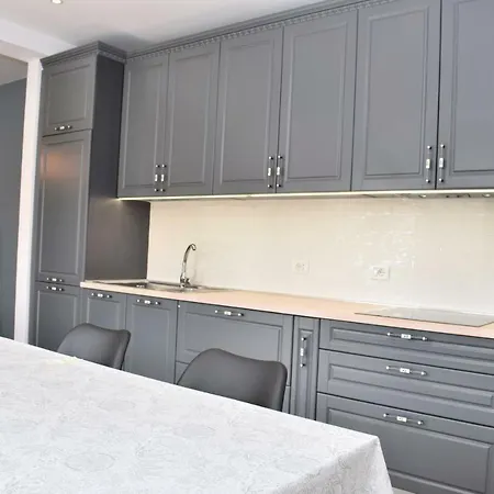 Holiday home Sunshine Houses At Lura 3 *