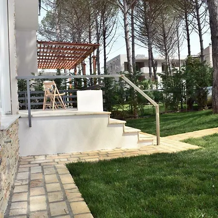 Holiday home Sunshine Houses At Lura 3