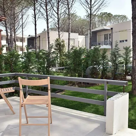 Sunshine Houses At Lura 3 Holiday home