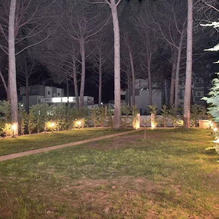 Sunshine Houses At Lura 3 *